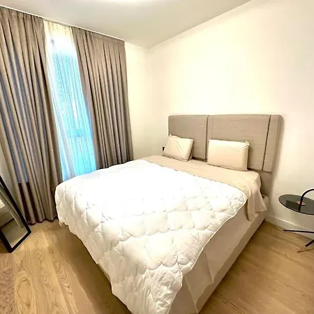 Gorgeous Lux Bw Penthouse Daire Belgrad
